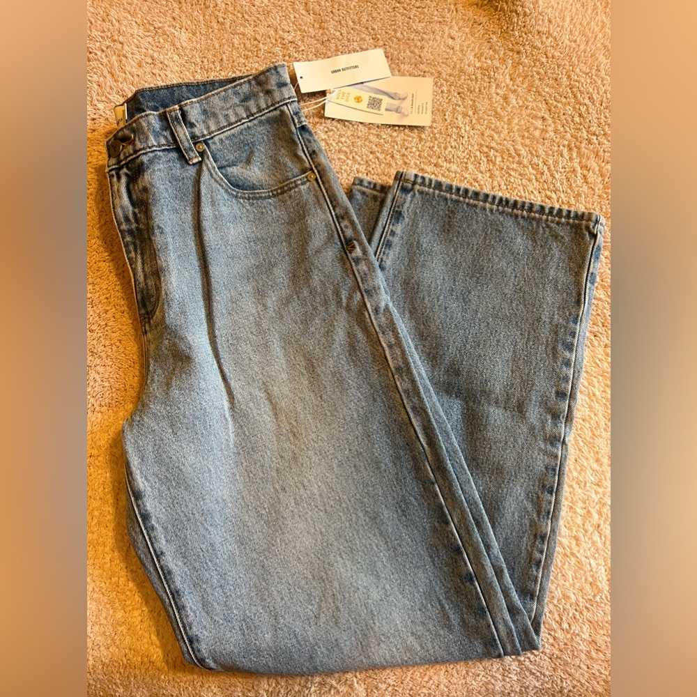 BRAND NEW Abrand Slouch Jean